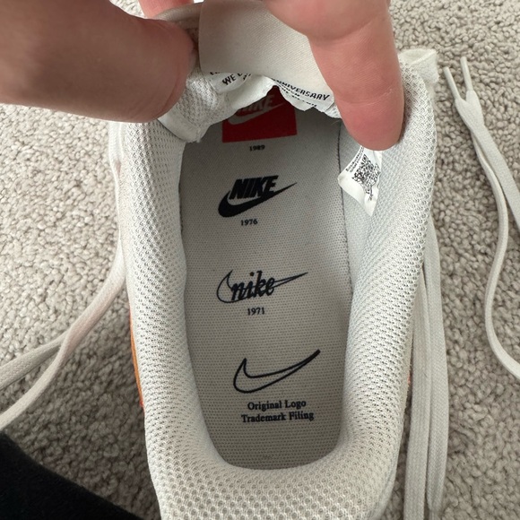 Nike Air Force 1'07 SE 'First Use' - W8.5 - Picture 12 of 12